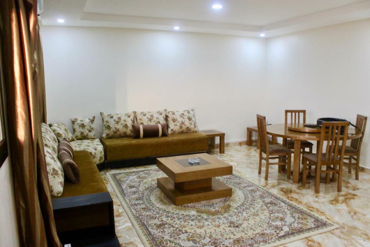 Casahouse Apparts นูแอกชอต ภายนอก รูปภาพ